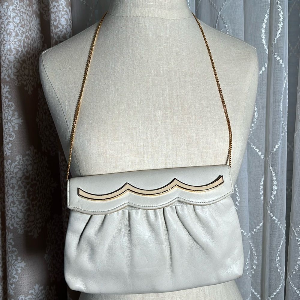 Vintage Lewis leather bag with gold chain strap